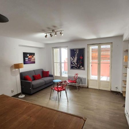 Charmant Appart Studio 30M2 Avec Terrasse 10M2 Vieux Port - Panier - Host Elite Marseille Luaran gambar