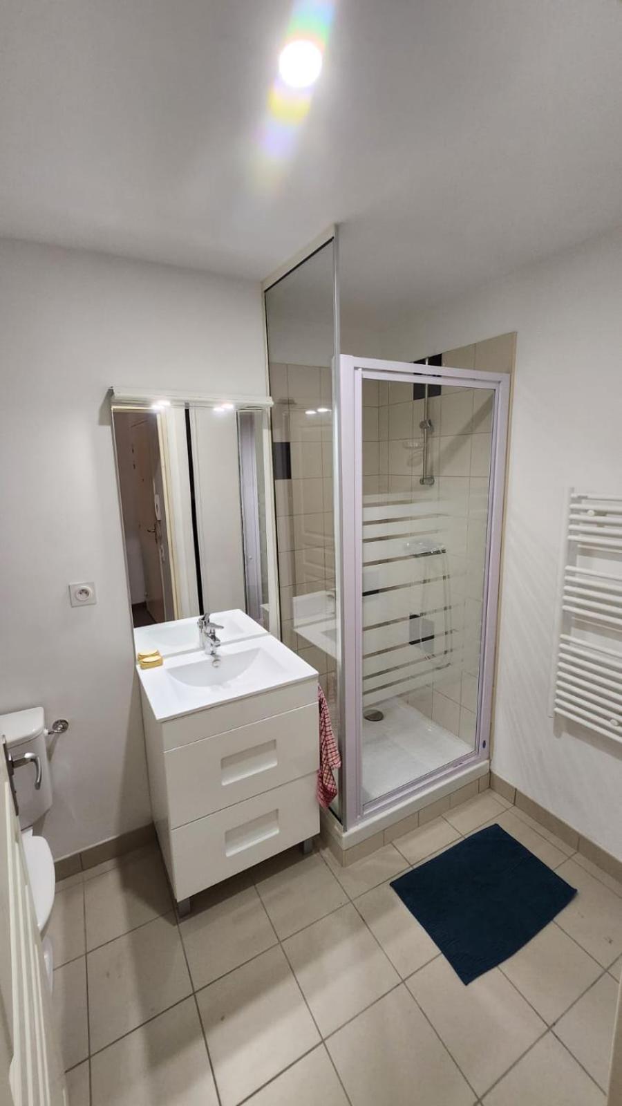 Charmant Appart Studio 30M2 Avec Terrasse 10M2 Vieux Port - Panier - Host Elite Marseille Luaran gambar